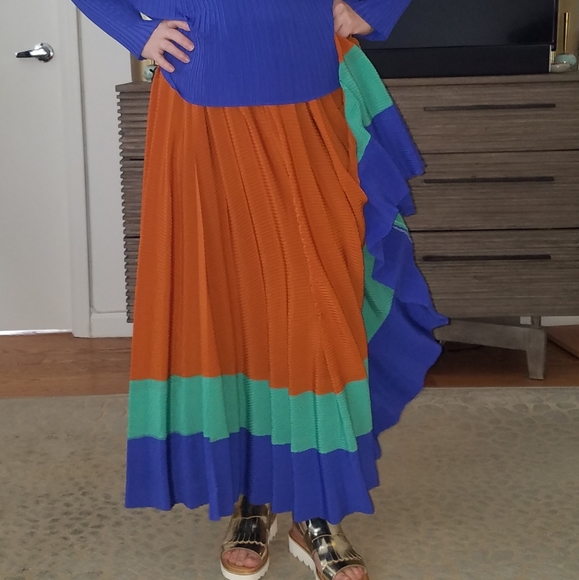 ISSEY MIYAKE Maxi Skirt - Picture 4 of 16